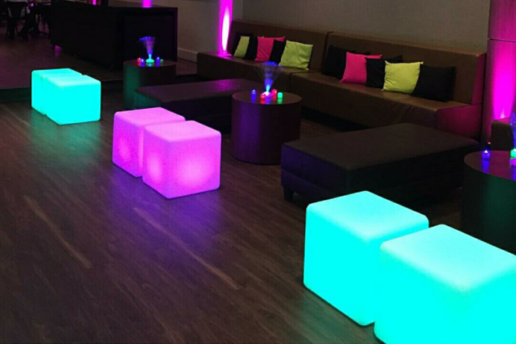 O Poder das Paredes: Painéis e Fundos Neon Para Fotos Incríveis - inspiração 1