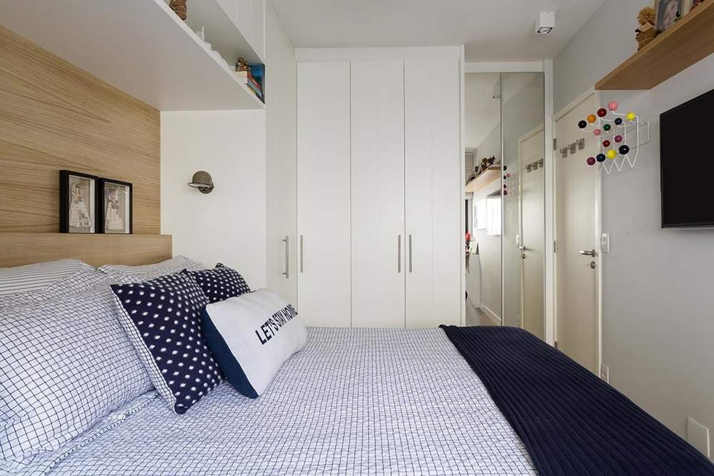 Iluminação Ideal para Quarto de Casal: Dicas de Luz Indireta e Temperatura de Cor