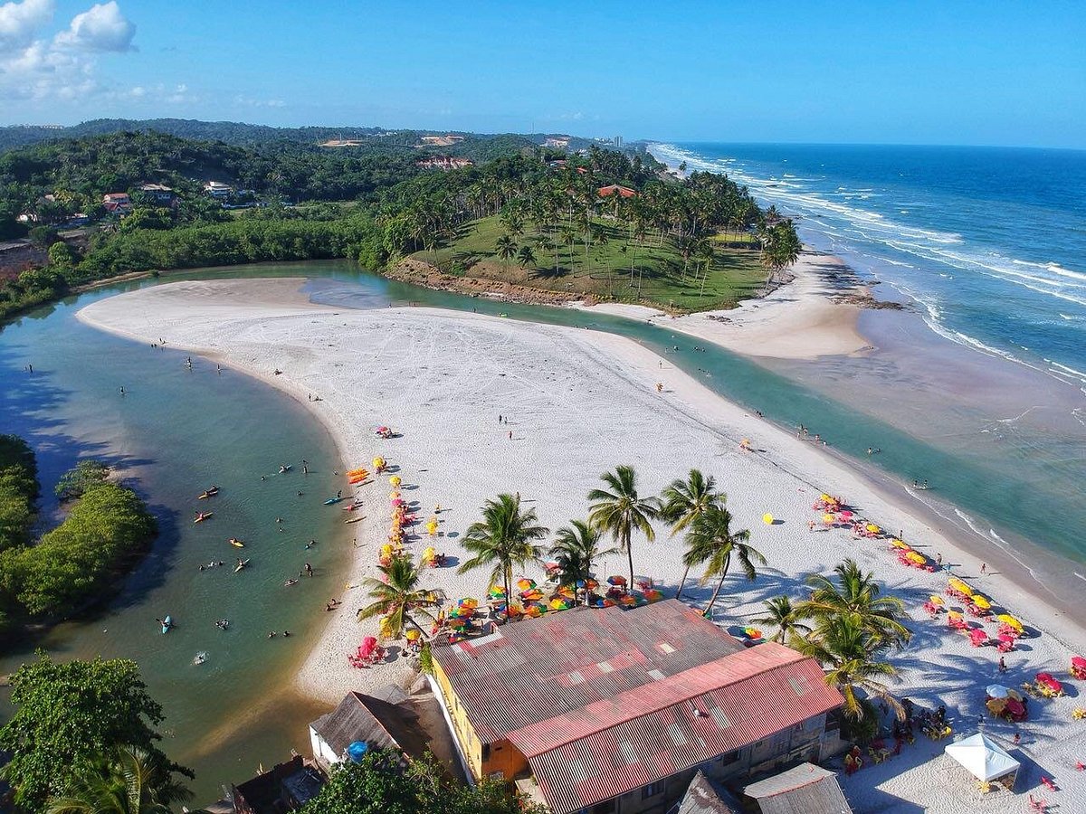 Guia Completo das Praias de Ilhéus: Da Milionários à Cururupe