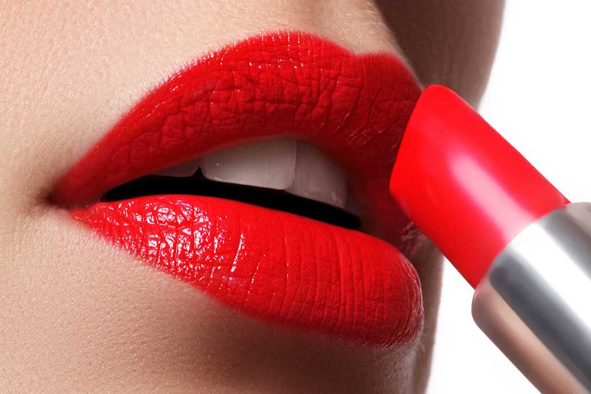 Guia Completo: Como Escolher o Batom Vermelho Ideal para Seu Tom de Pele
