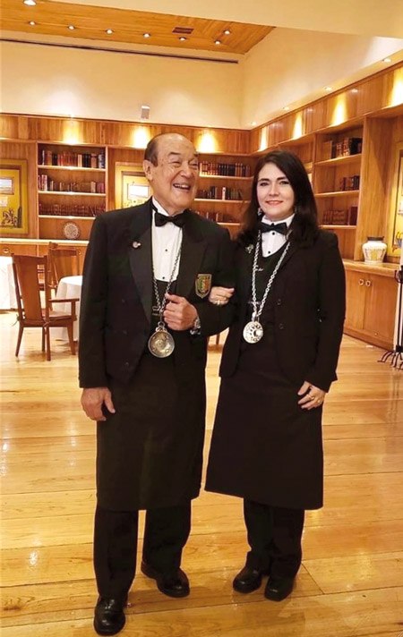 Guia Completo: Como Escolher o Uniforme Perfeito para Sommelier