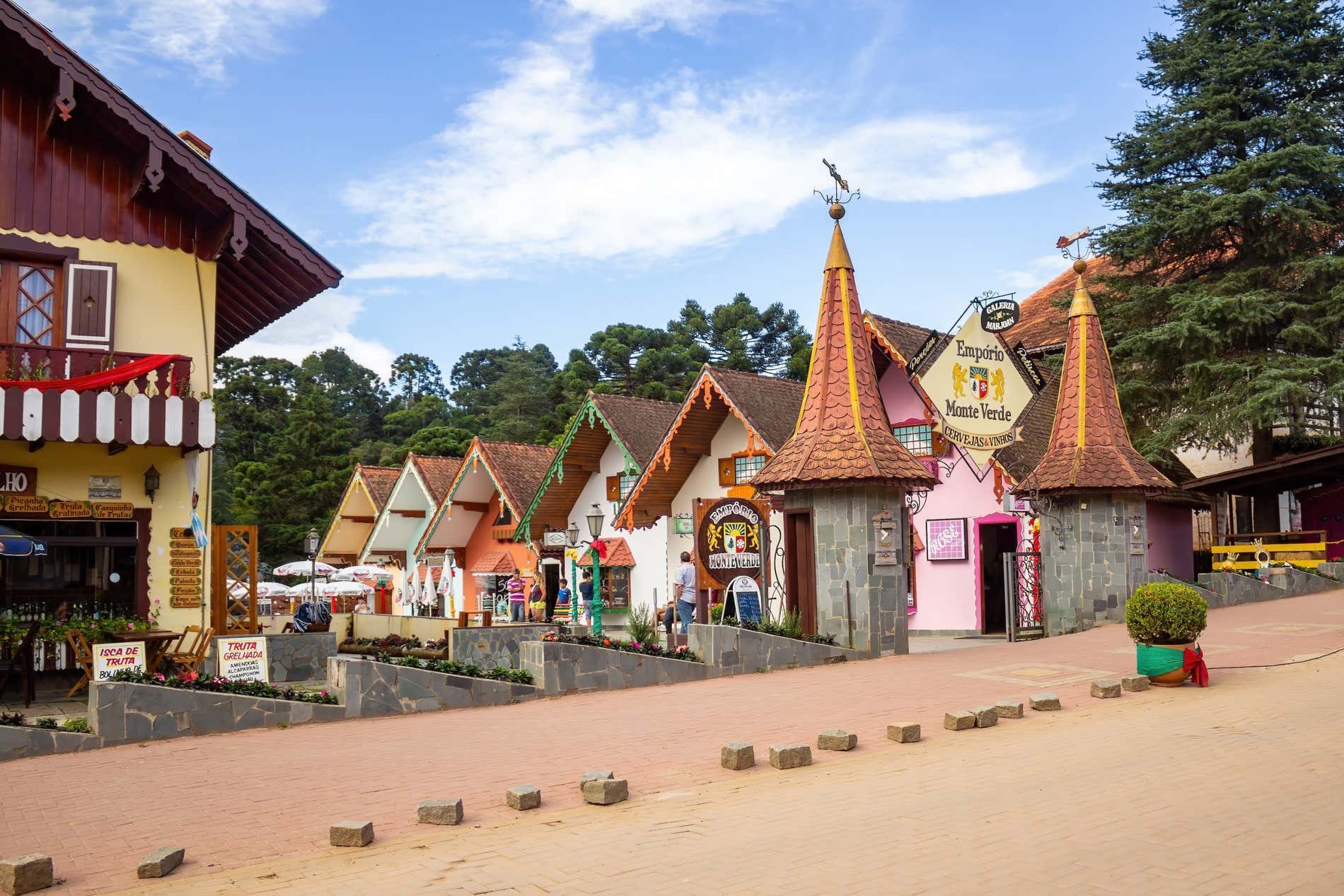 O Charme da Vila: Explorando o Centro e suas Lojas Icônicas - inspiração 2
