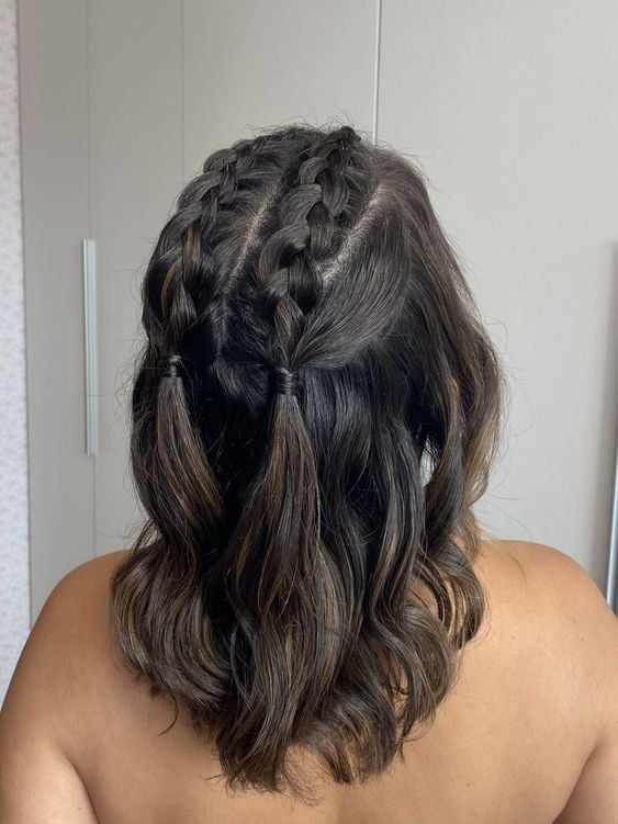 Pixie Cut com Franja Lateral: Elegância e Modernidade - inspiração 2