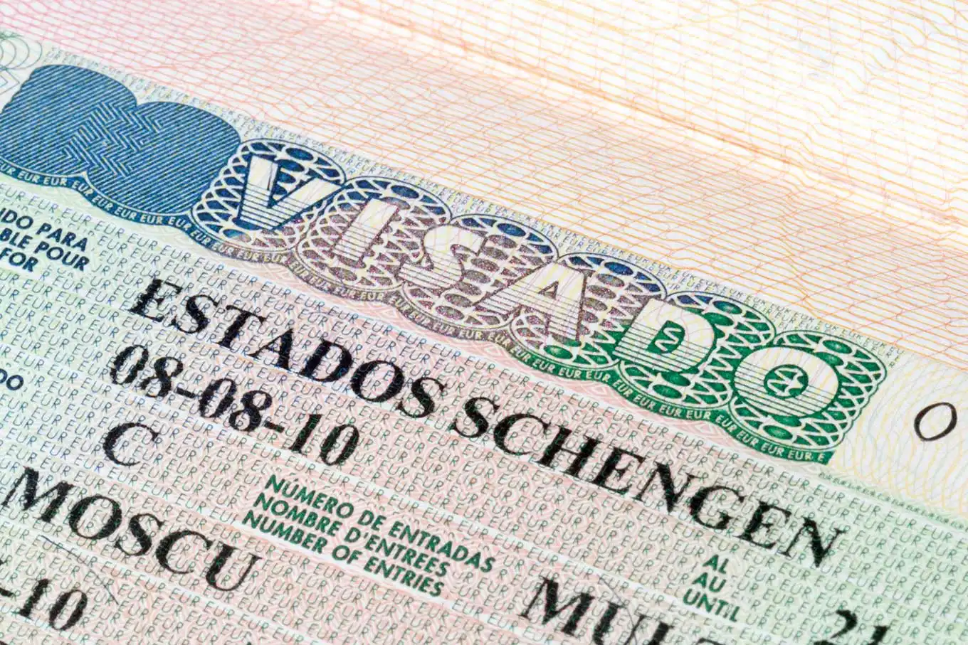 Seguro Viagem Europa: Cobertura mínima de 30 mil euros e onde contratar