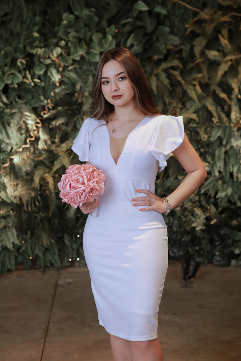 Vestidos de Festa Curtos Plus Size: Conforto e Elegância para Convidadas