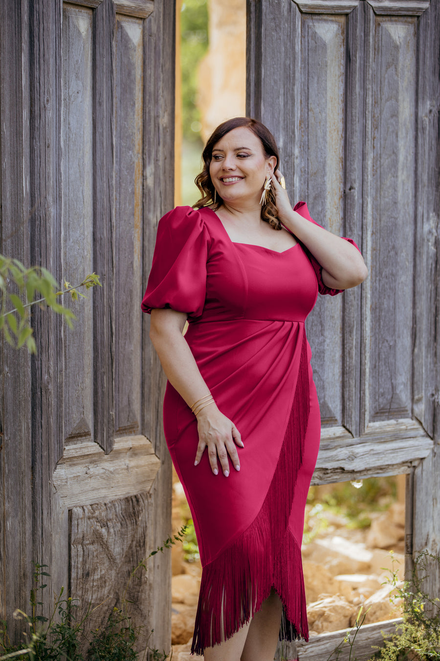 Como Escolher o Acessório Perfeito para Seu Vestido Curto de Casamento