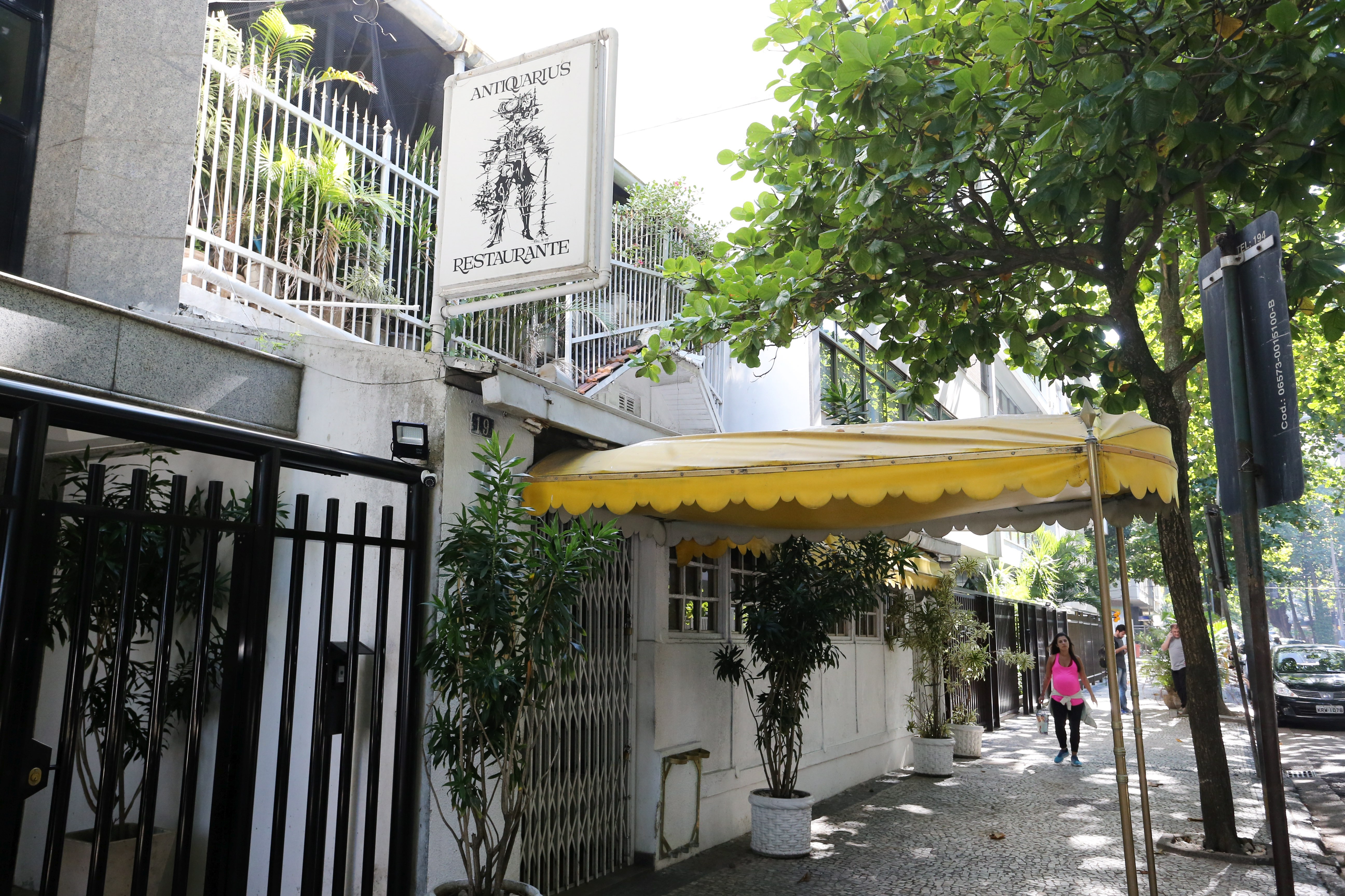 Café Foyer: revivendo o Antiquarius no coração do Rio