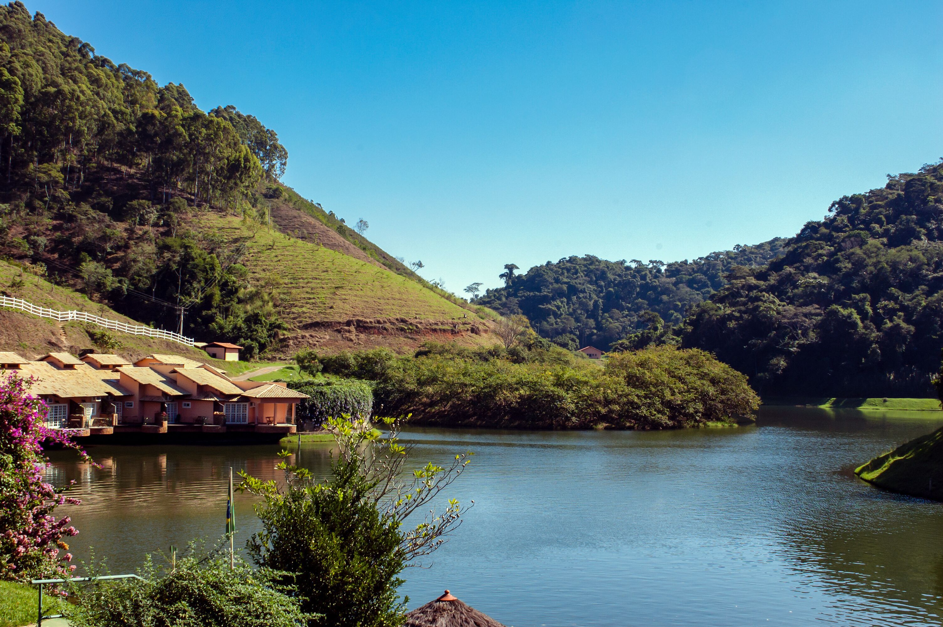 1. Descubra as Fazendas Históricas de Barra do Piraí
2. Guia Completo do Aldeia das Águas Park Resort
3. A Importância Histórica de Barra do Piraí no Ciclo do Café
4. Roteiro de 3 Dias em Barra do Piraí e Arredores
5. Conheça os Distritos Charmosos de Barra do Piraí