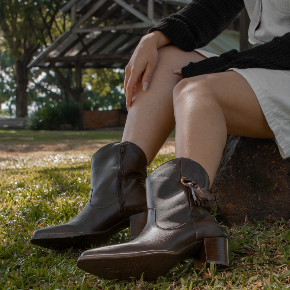 bota texana ou coturno qual o melhor para festival sertanejo