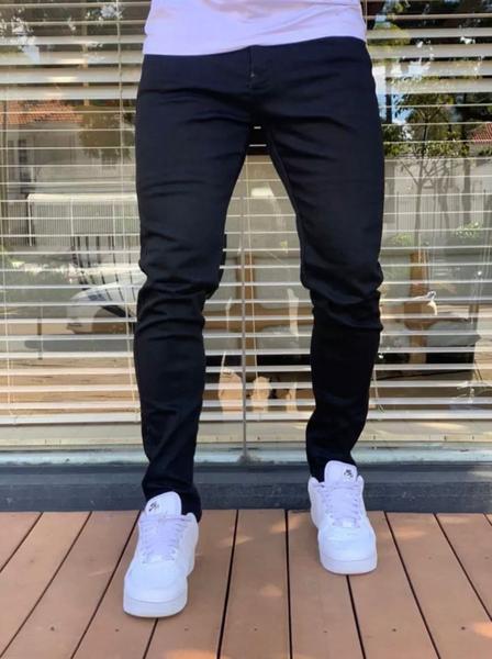 Onde Encontrar Calças de Sarja Masculina com o Melhor Custo-Benefício