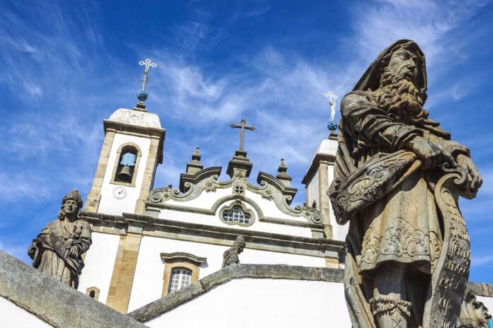 Diamantina e São João del-Rei: Tradição e cultura em Minas
