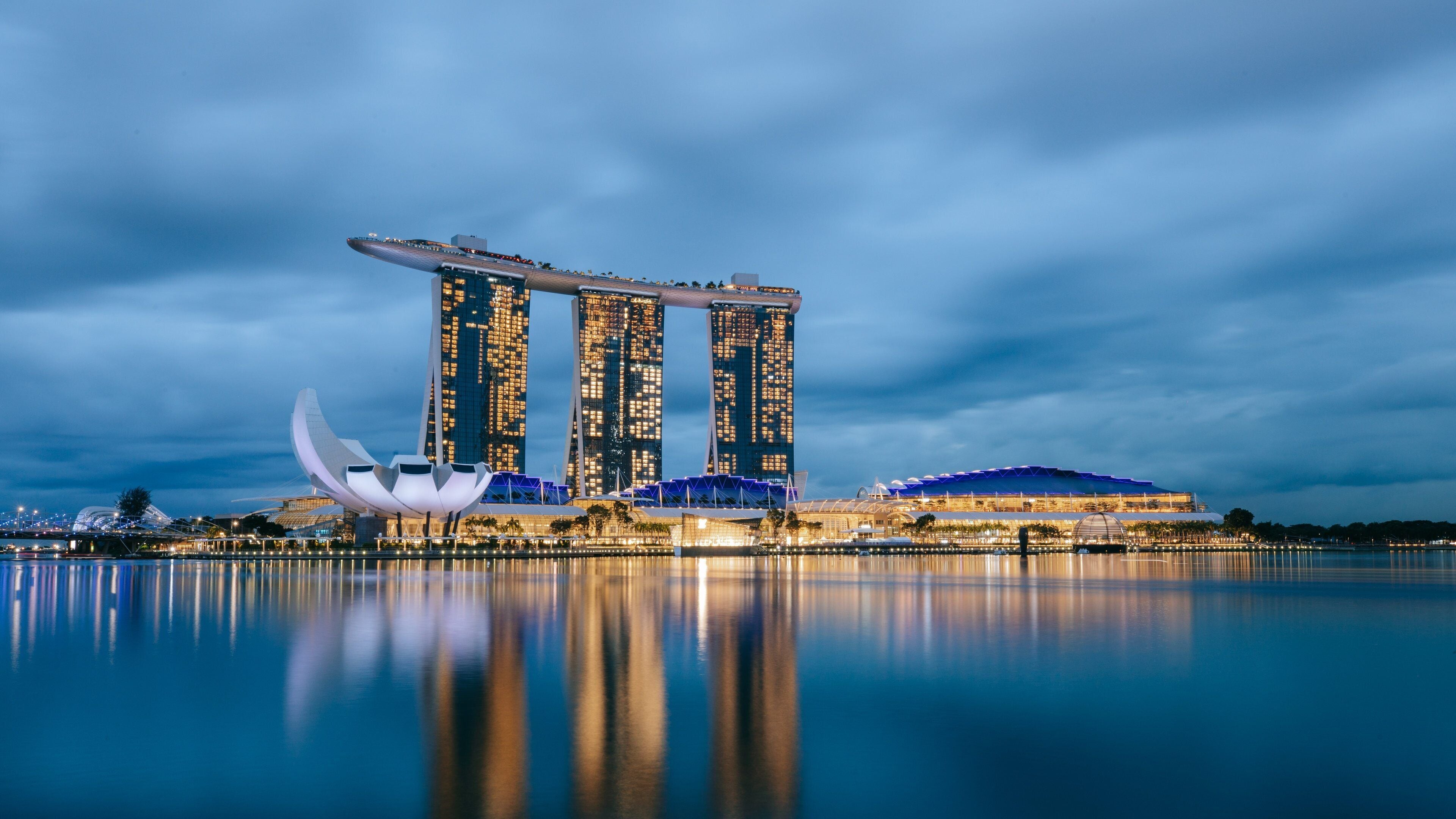 As Leis Mais Curiosas e Rígidas de Singapura que Você Precisa Conhecer