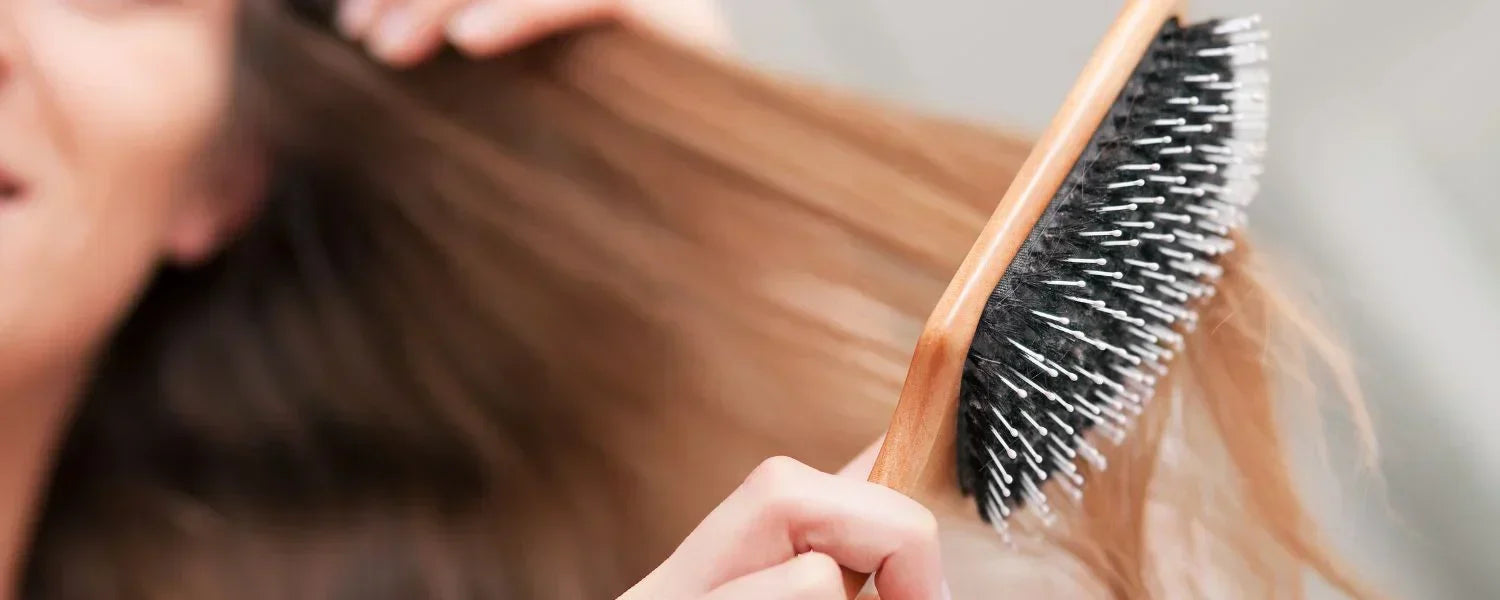 Como Escolher a Escova Perfeita para Cabelos Cacheados e Ondulados