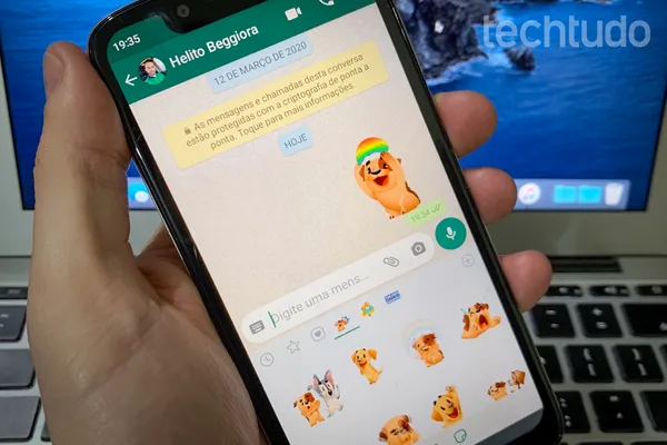 Sticker Maker vs. Sticker.ly: Qual o Melhor App para Suas Figurinhas?