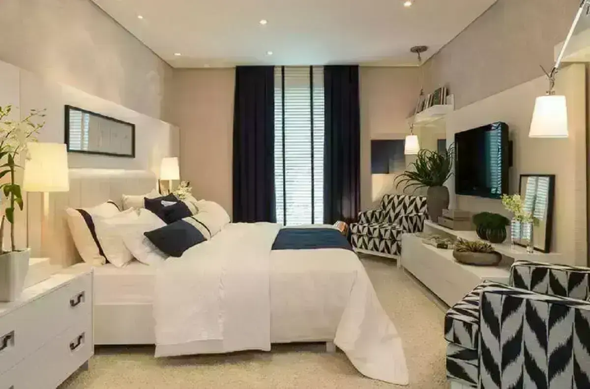 Decoração de Quarto Pequeno: Dicas Essenciais para Cortinas e Cores