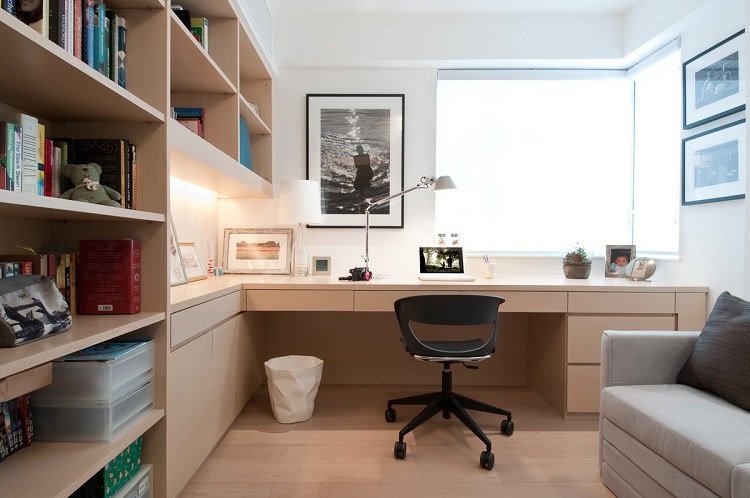 Iluminação Estratégica: Dicas para Ampliar Visualmente Seu Home Office