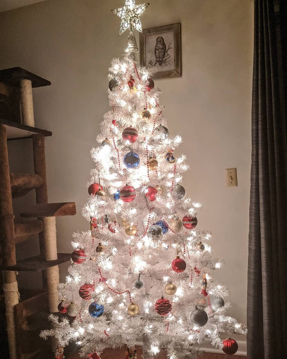 Enfeites de Natal DIY: Crie sua Própria Magia Branca