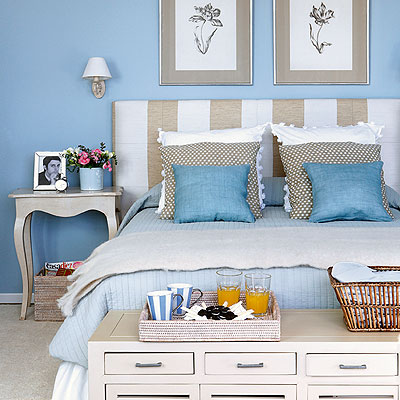Paredes de Destaque: Transforme Seu Quarto com um Toque de Cor