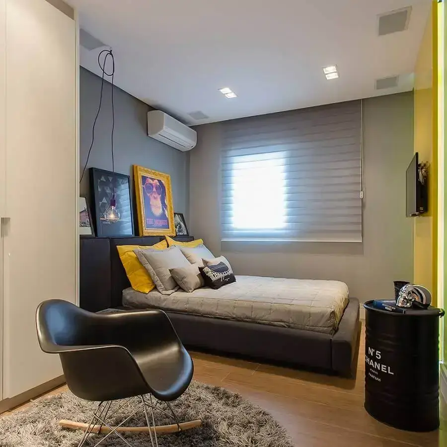decoração de quarto de solteiro masculino