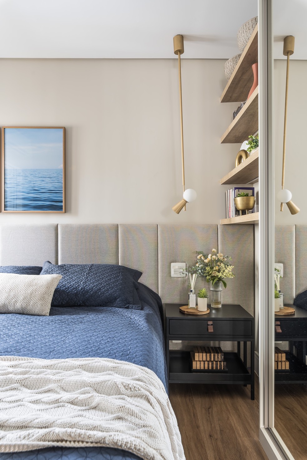 Como Criar um Home Office Funcional em Quarto Masculino Pequeno