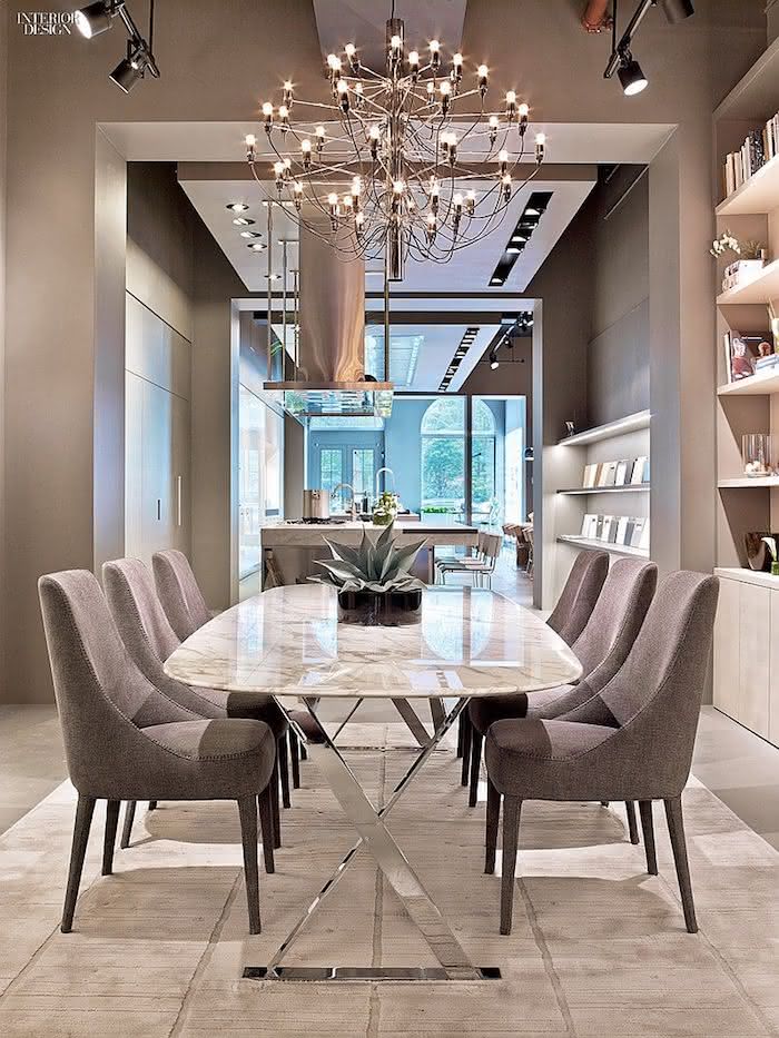 Decoração de parede e plantas: o toque verde na sala de jantar contemporânea