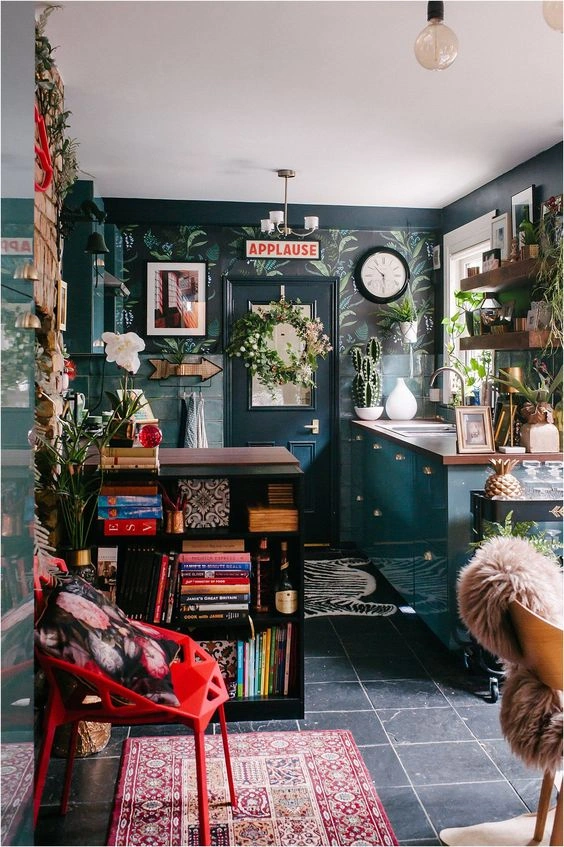 Garimpo Maximalista: Onde Encontrar Peças Únicas para sua Decoração