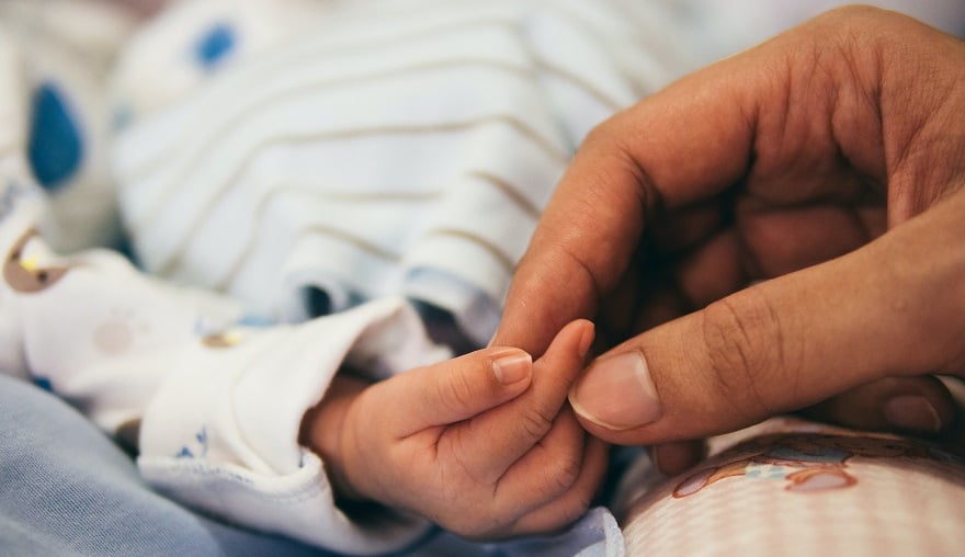 Entrega Voluntária para Adoção: Guia Completo para Mães e Gestantes