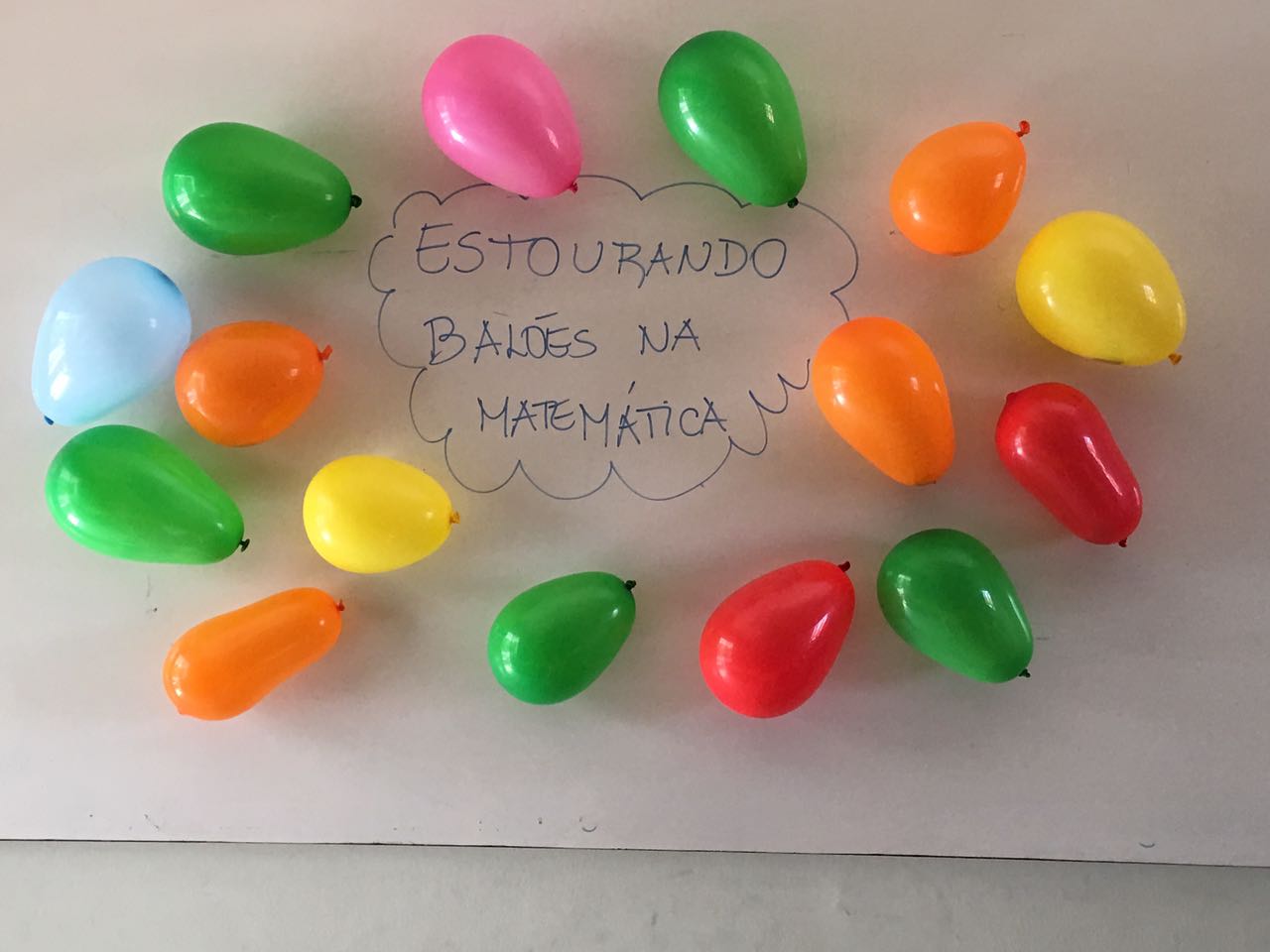 10 Jogos de Matemática que Transformam a Sala de Aula; Como a Ludicidade Ajuda a Superar o Medo da Matemática; Guia Completo de Atividades Lúdicas para o Ensino Fundamental de Matemática; Recursos Digitais e Concretos para uma Matemática Mais Divertida; A Relação entre o Brincar e o Desenvolvimento do Raciocínio Lógico Matemático