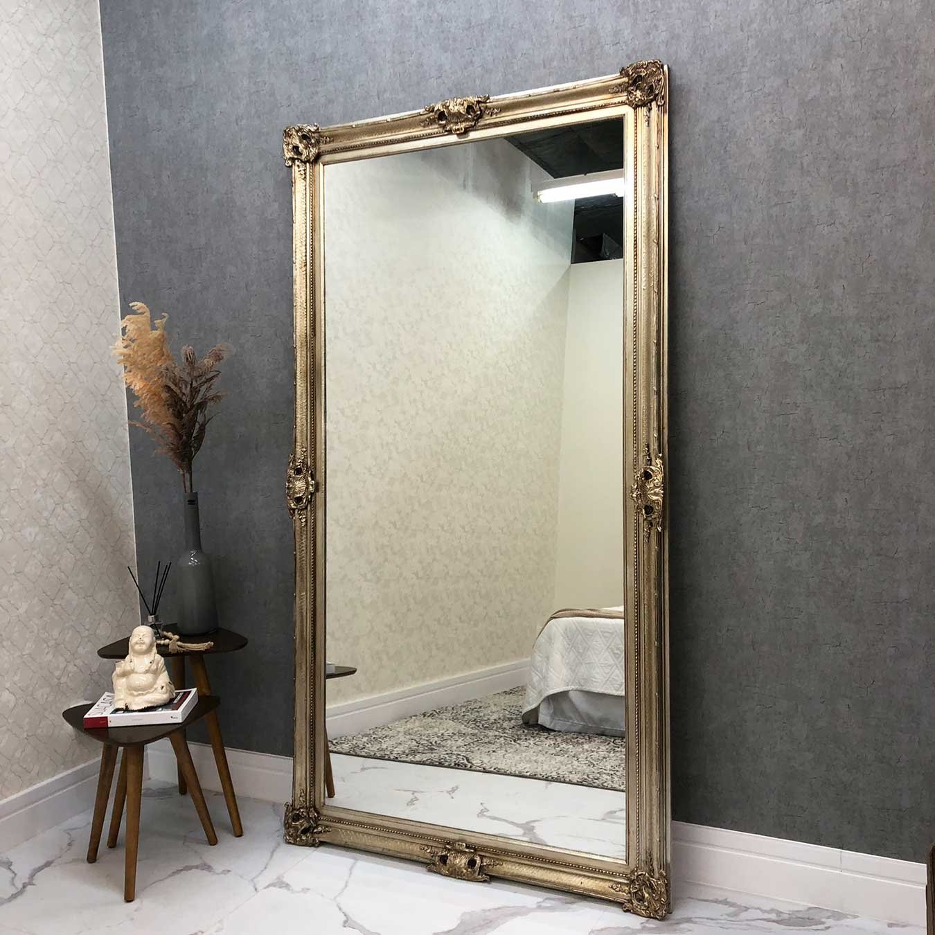 metal ou couro? Qual combina com seu estilo?