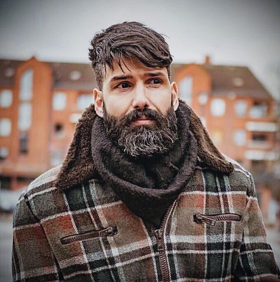 Acessórios Essenciais para o Homem Hipster Moderno (2026)