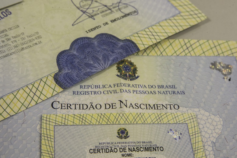 Lei 14.382/2022: Entenda as Novas Regras para Alteração de Nome e Sobrenome