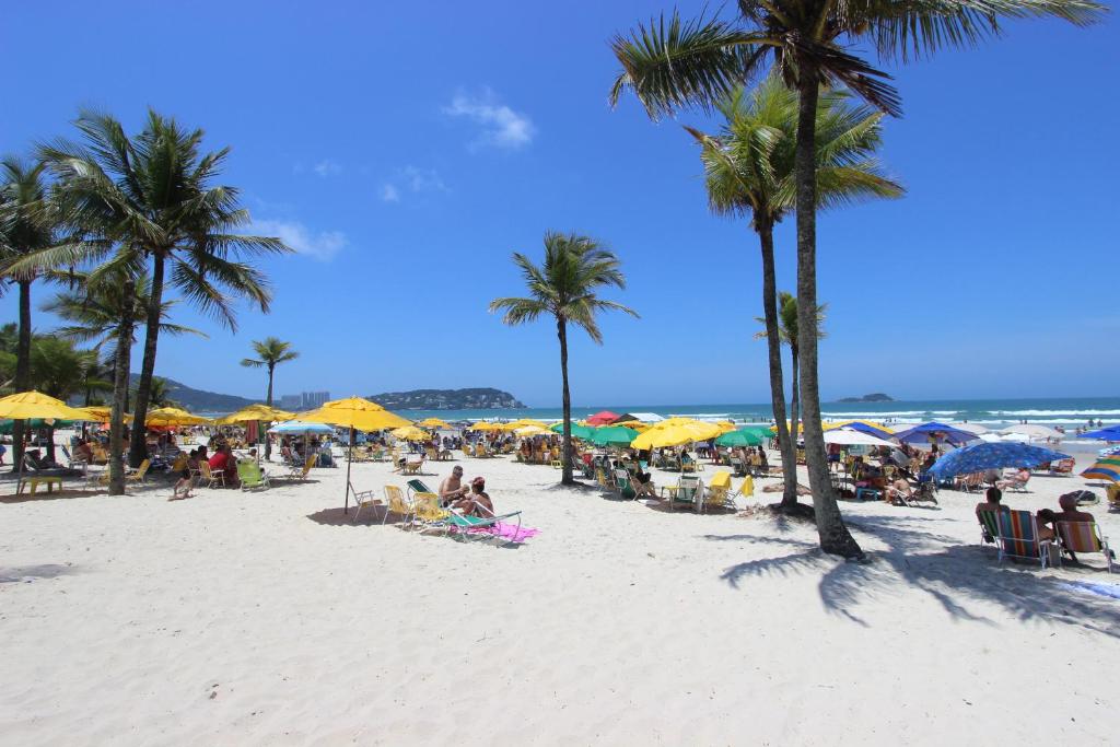 As Praias Mais Fotogênicas do Caribe: De Kenepa Grandi a Grace Bay