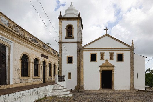 Explorando a Riqueza das Igrejas Históricas de Salvador e Recife