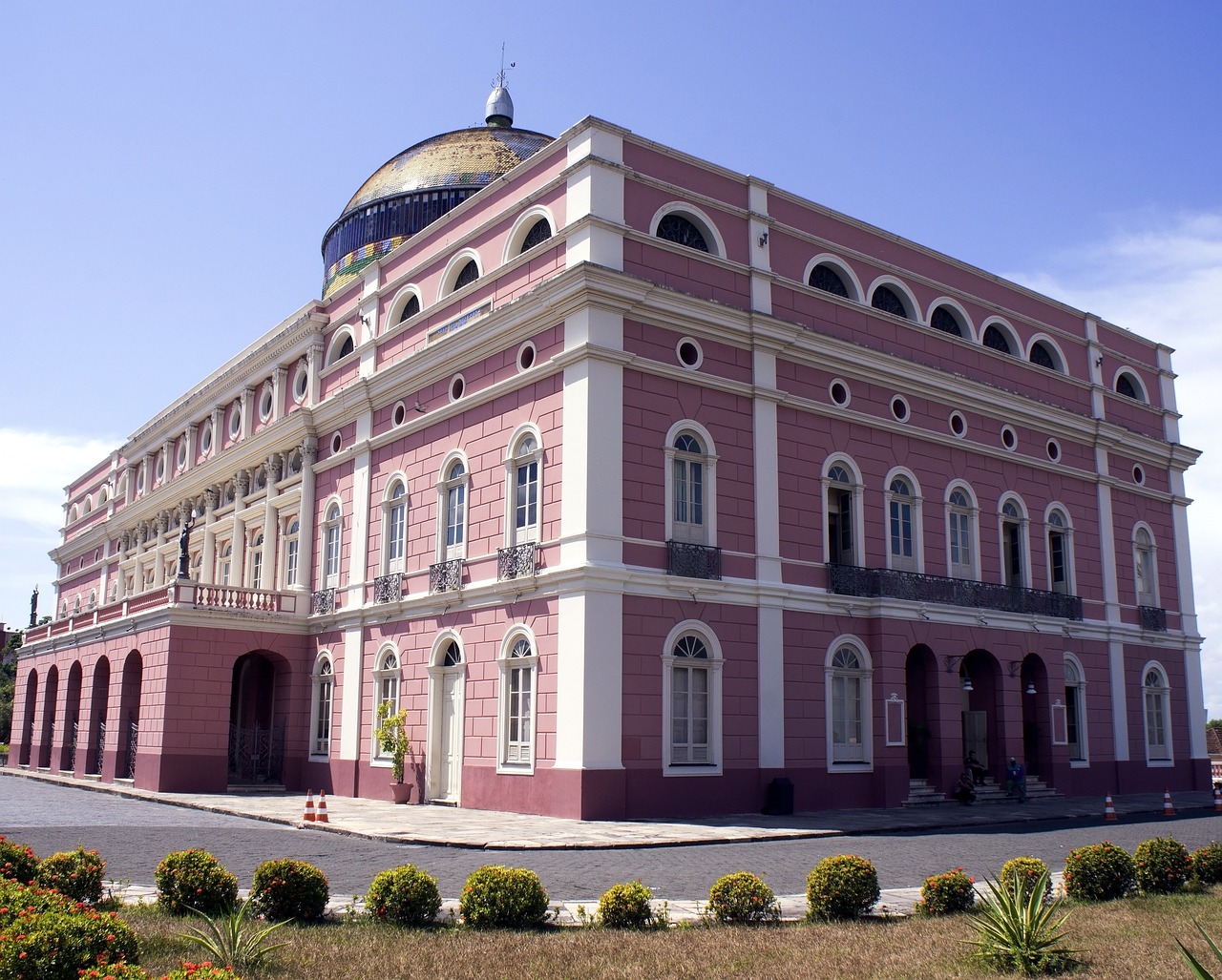 Curiosidades sobre a Cúpula e os Materiais do Teatro Amazonas
