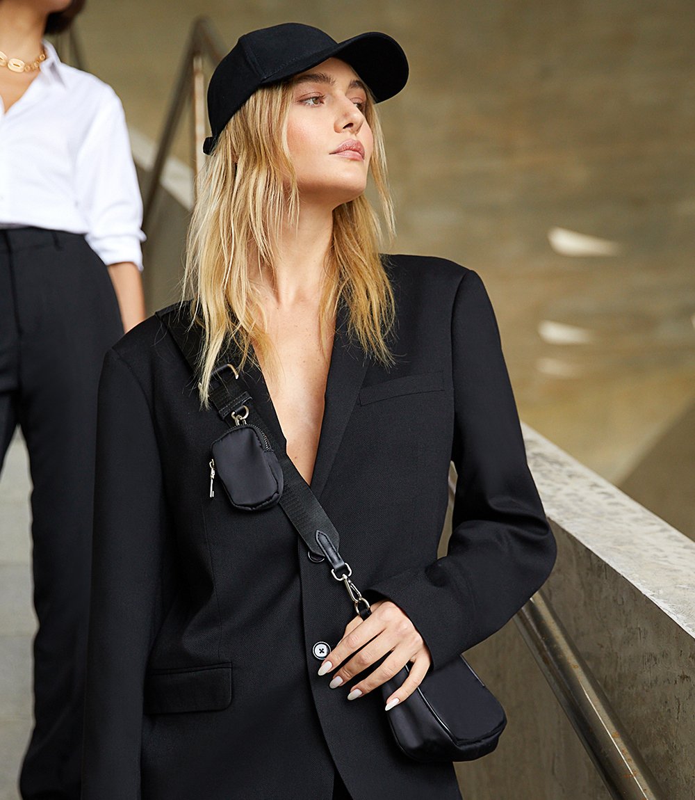 Além do Sapato: Roupas Confortáveis e Elegantes para Profissionais em Pé