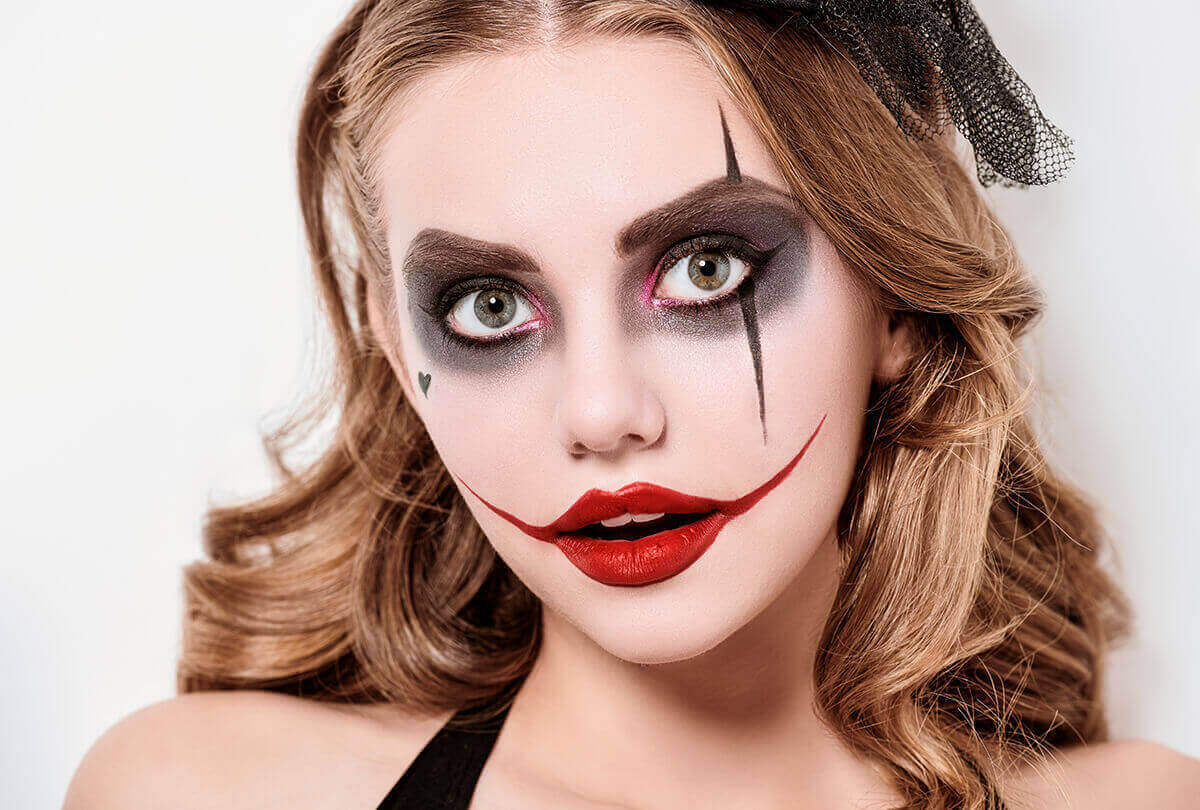 Maquiagem de Halloween 2025: Tendências e Ideias Criativas para Arrasar