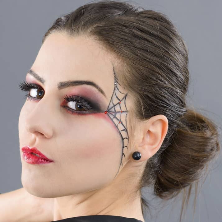 DIY Halloween: Crie Efeitos Especiais Realistas com Produtos Caseiros