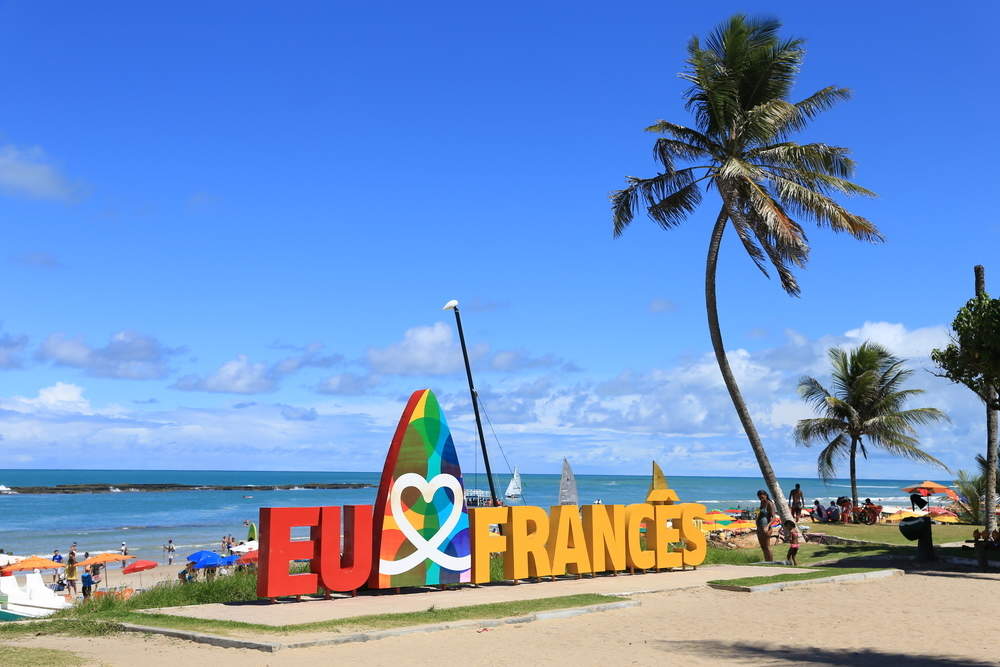 Praia de Ipioca vs. Praia do Gunga: Qual escolher para relaxar?