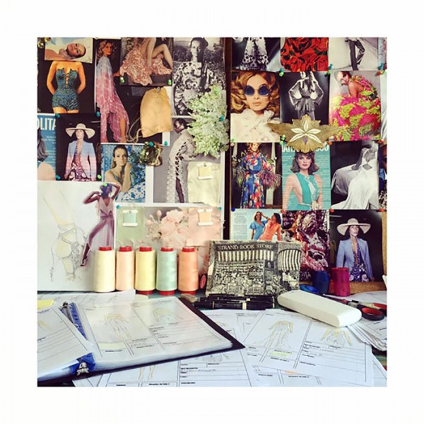 Vernissages e Eventos: Looks Inteligentes para Causar Impacto no Mundo da Arte