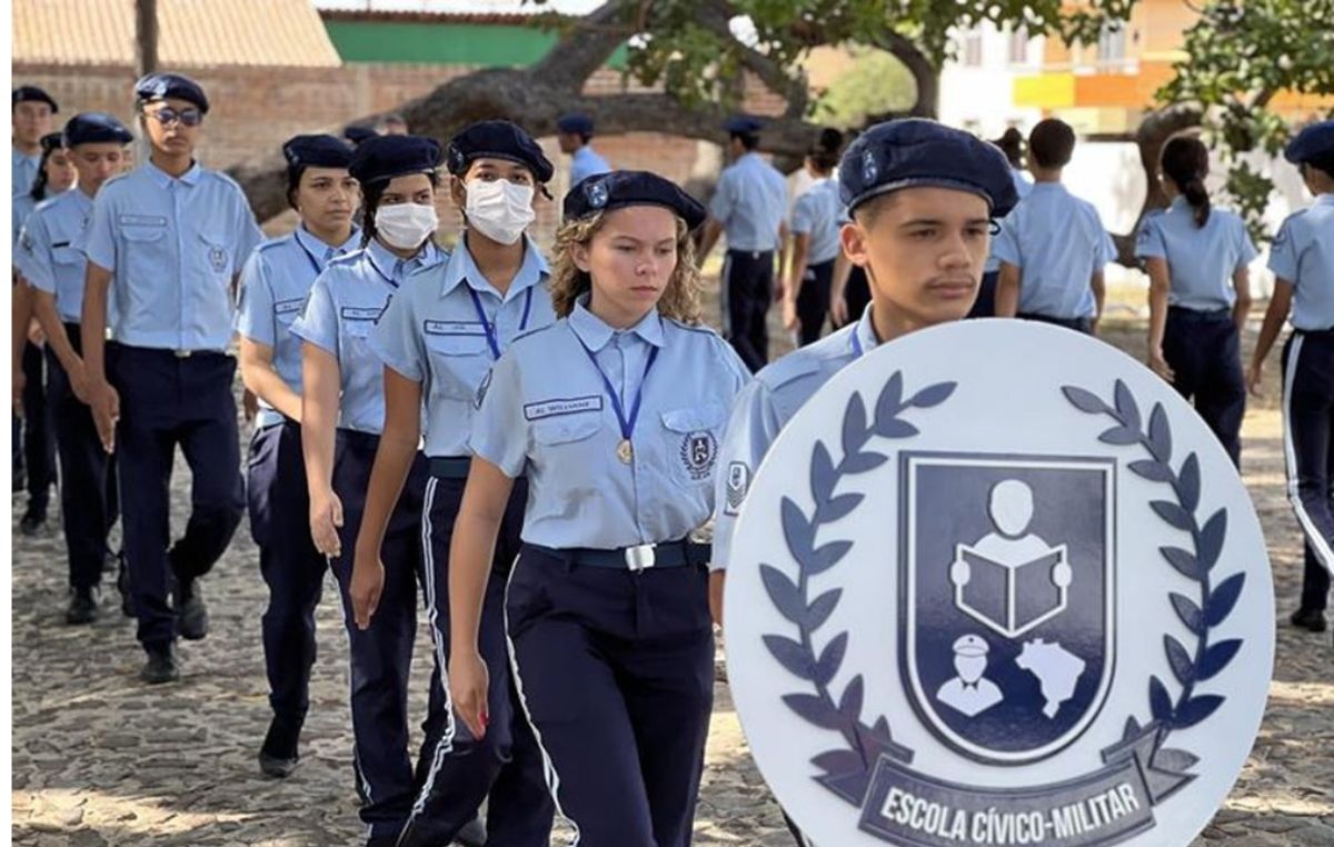 Escolas cívico-militares: prós e contras do modelo no Brasil
