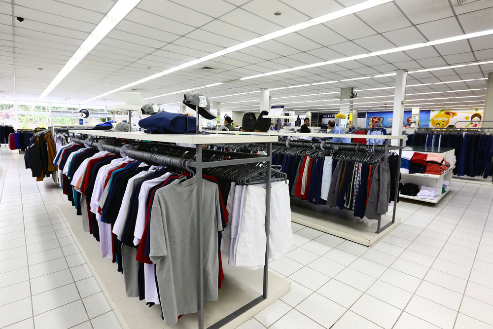 Hering Online vs. Lojas Físicas: Onde Encontrar os Melhores Descontos?