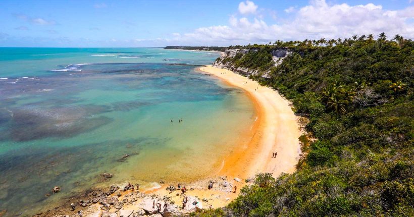 Tábua das marés na Praia do Espelho: O segredo para ver o efeito espelho