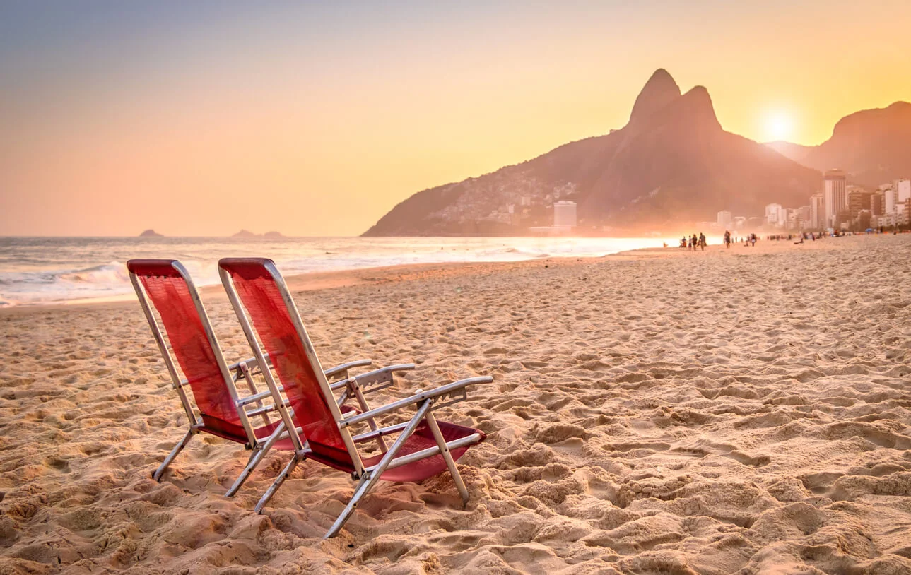 Além do óbvio: Descobrindo a Praia da Joatinga