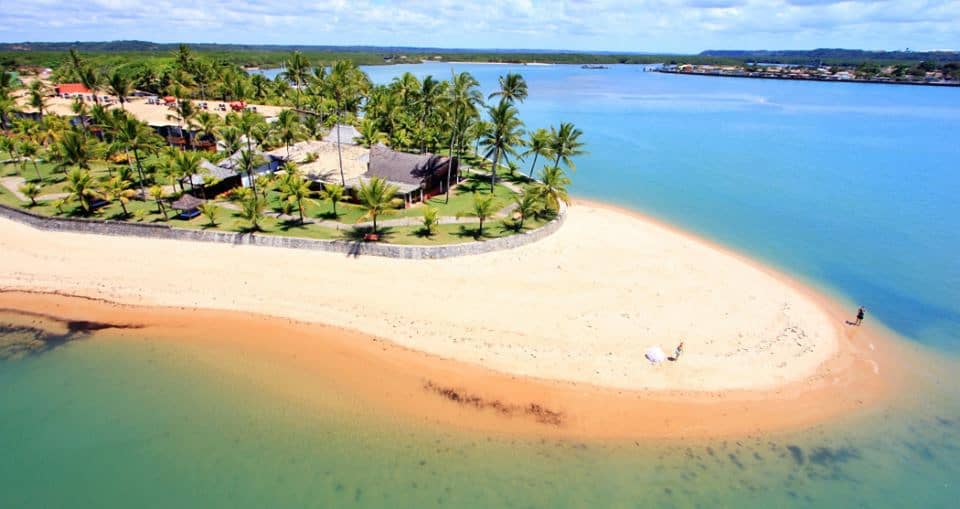 Praia do Espelho: Guia completo da praia mais cristalina da Bahia