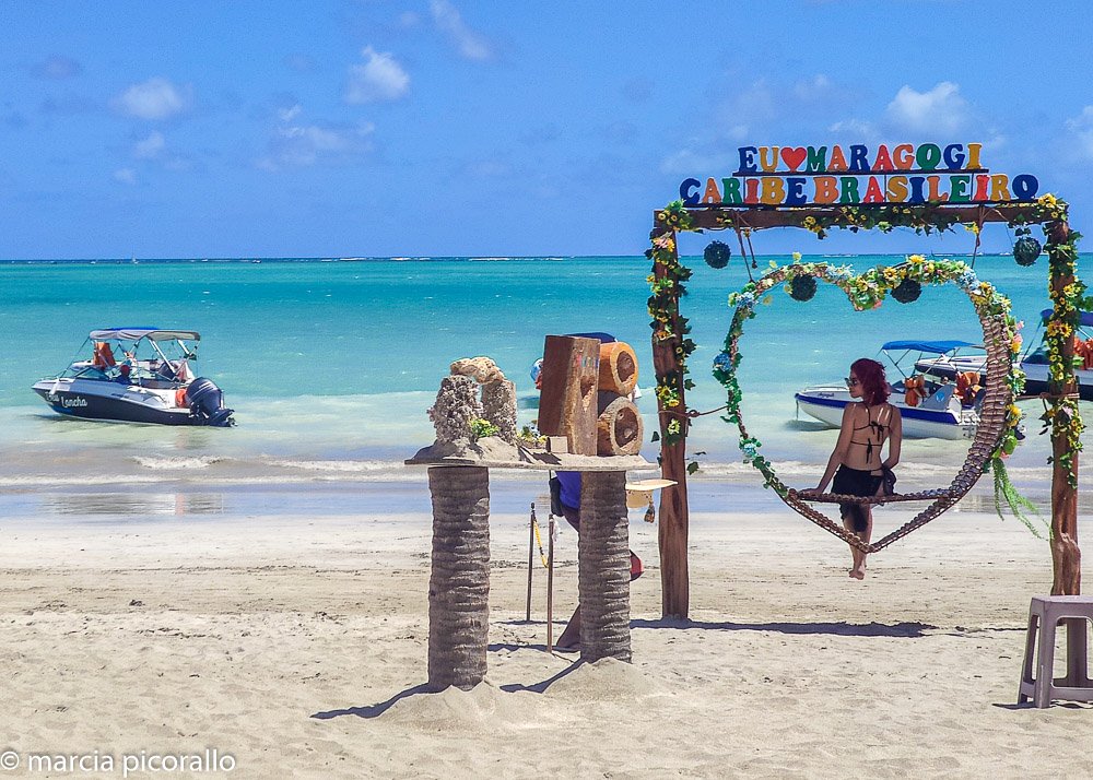 Maceió vs. Maragogi: Qual Destino Escolher para Suas Férias em Alagoas?