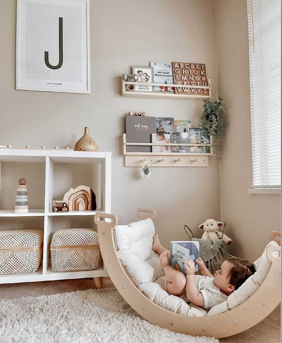 quarto montessoriano simples