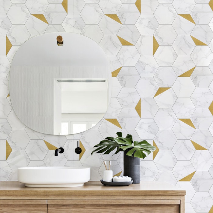 ideias de banheiro dourado para inspirar