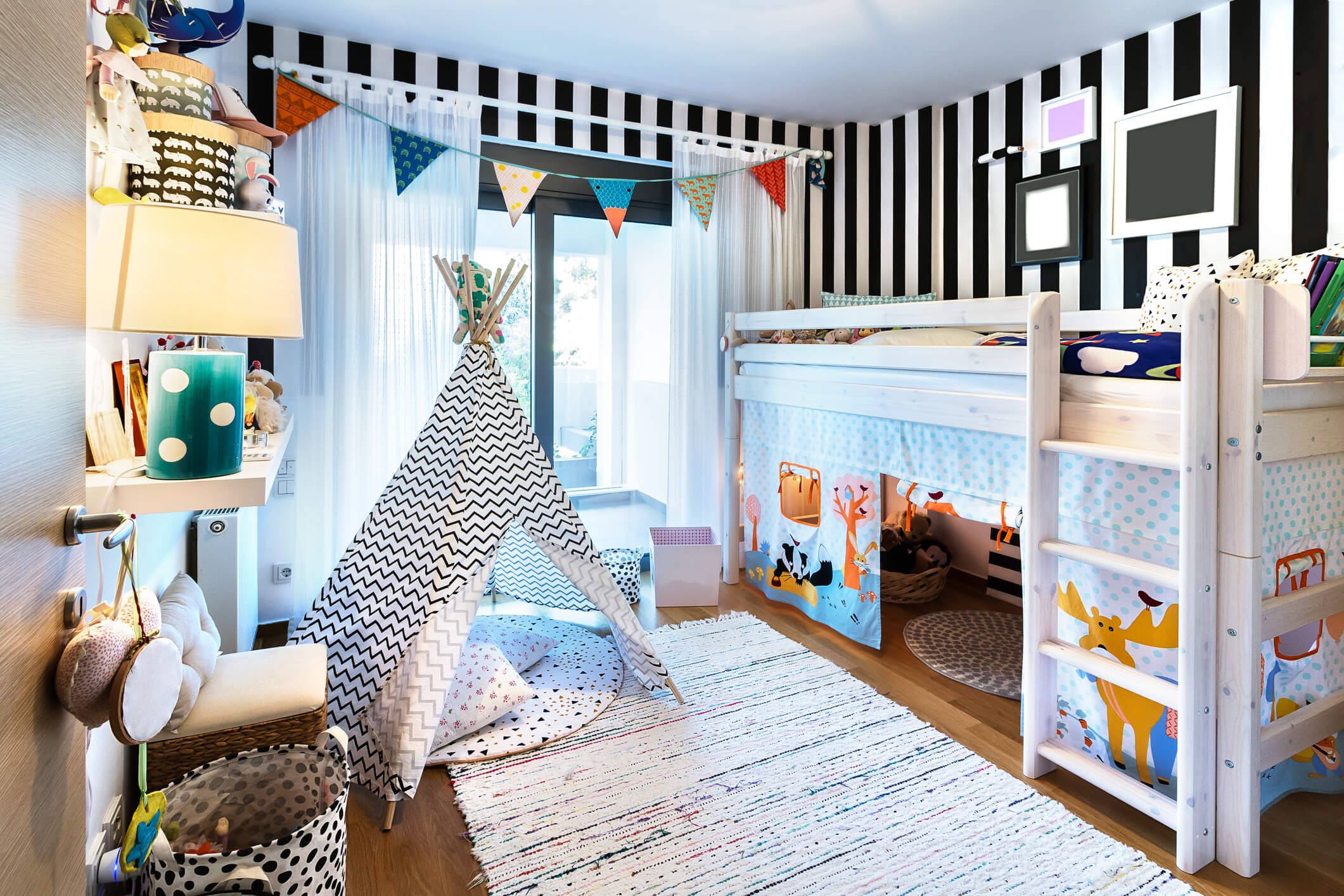 como fazer pintura de nuvem em parede de quarto de bebê