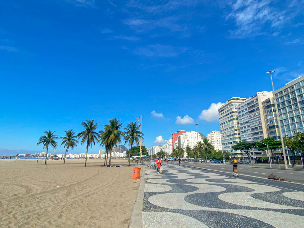 Copacabana vs Ipanema fotos qual escolher
