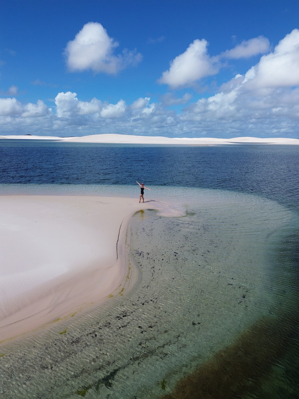 fotografia de drone nas dunas do lençóis maranhenses